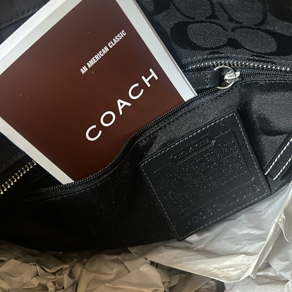 COACH SIGNATURE TOTE BRAND NEW AUTHENTIC 11x12 - Picture 9 of 13